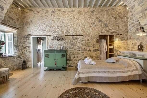 Azura, Traditional Residence In Ano Syros Bagian luar foto